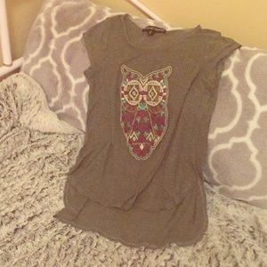 Almost Famous Aztec designed owl tee